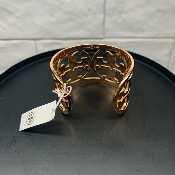 Tory Burch Rose Gold Miller T Logo Cuff Bracelet NWT Dust Bag Included - Picture 3 of 8